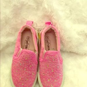 Pink Bubble Gum Sparkle Sneakers Size 8 NWT